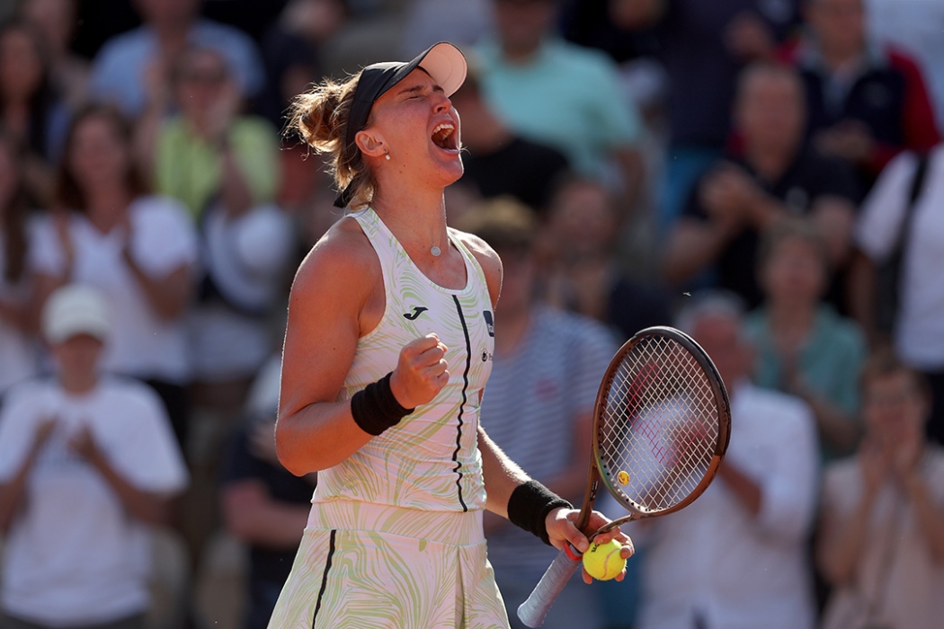 Beatriz Haddad Maia reaches the fourth round at Roland Garros