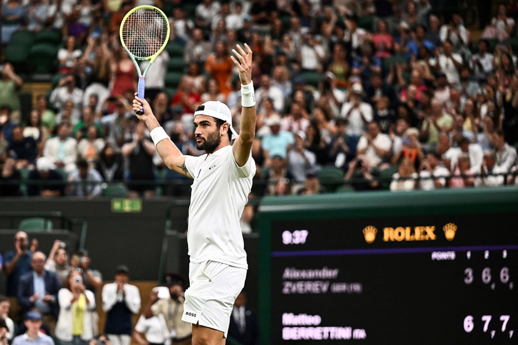 Matteo Berrettini beats Alexander Zverev to reach the fourth round at Wimbledon